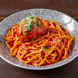 Family Meal for 6: Meatball & Spaghetti
